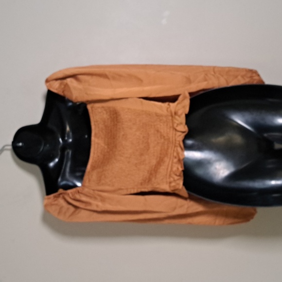 ASTR Love Song Ruched Frill Puff Sleeve Top XS Apricot - Picture 9 of 12